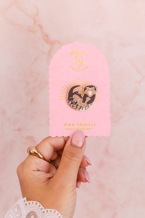 Pin's Loutre