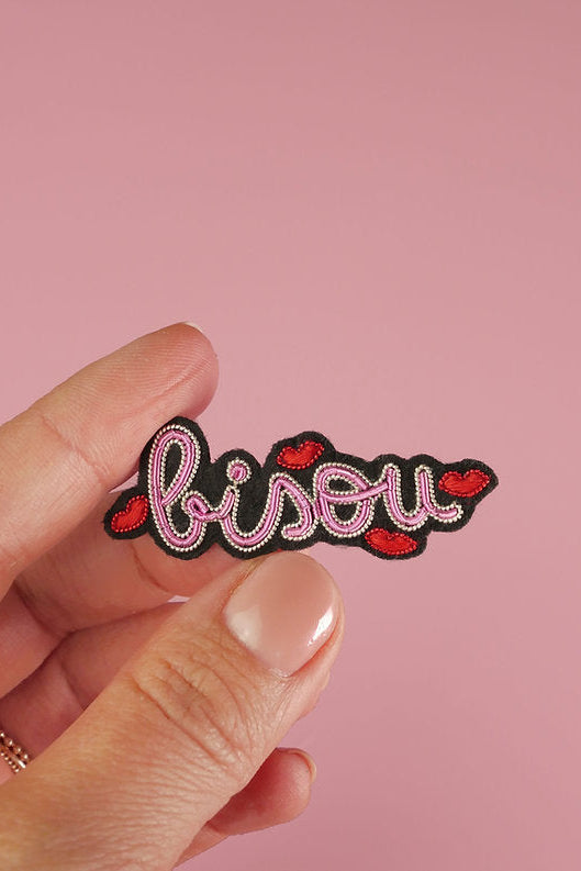 Broche Bisou