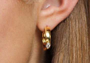 Boucles d'oreilles Cosmic hoop (blanc ou vert)