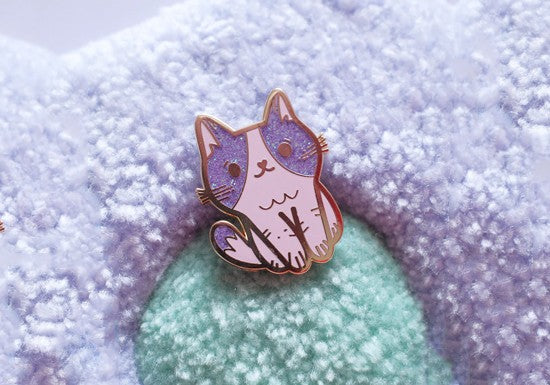 Pin's Magic Cat