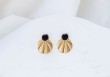 Boucles d'oreilles Alma Post (coloris au choix)