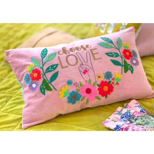 Coussin Choose Love