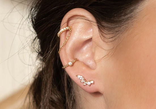Boucles d'oreilles Serena post (noir ou blanc)