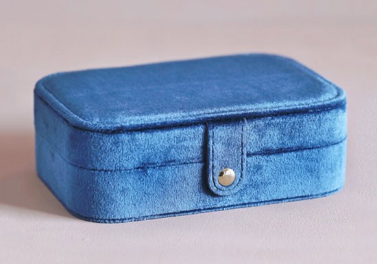 Boîte à bijoux rectangle bleue