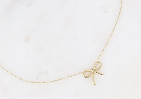 Collier Emily