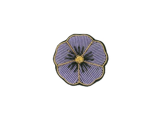 Broche Camélia mauve