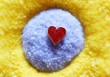 Pin's Petit coeur rouge glitter